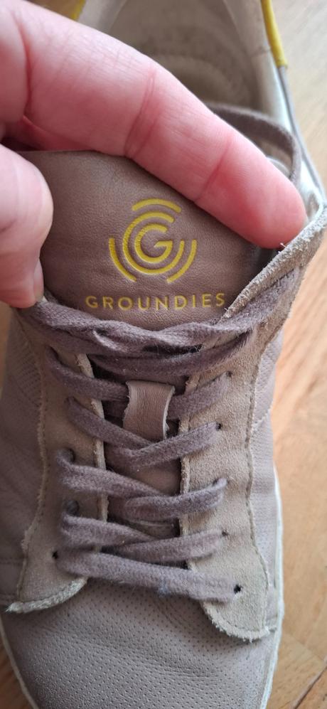 Tenisky groundies, 39