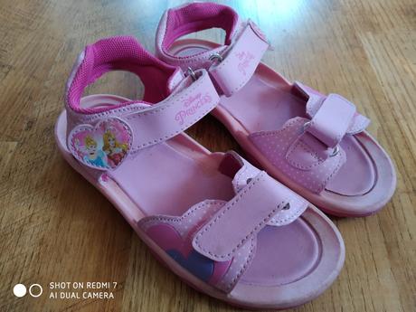 Sandálky, disney,30