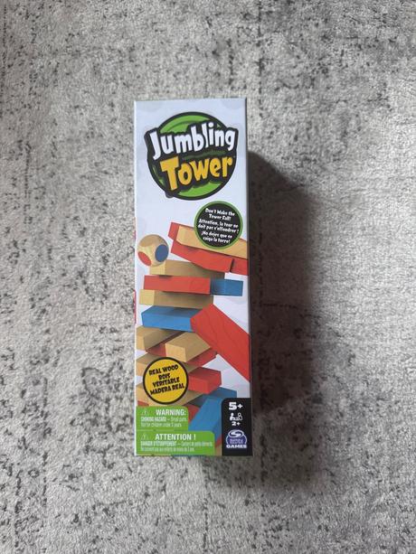 Spin master jumbling tower, 