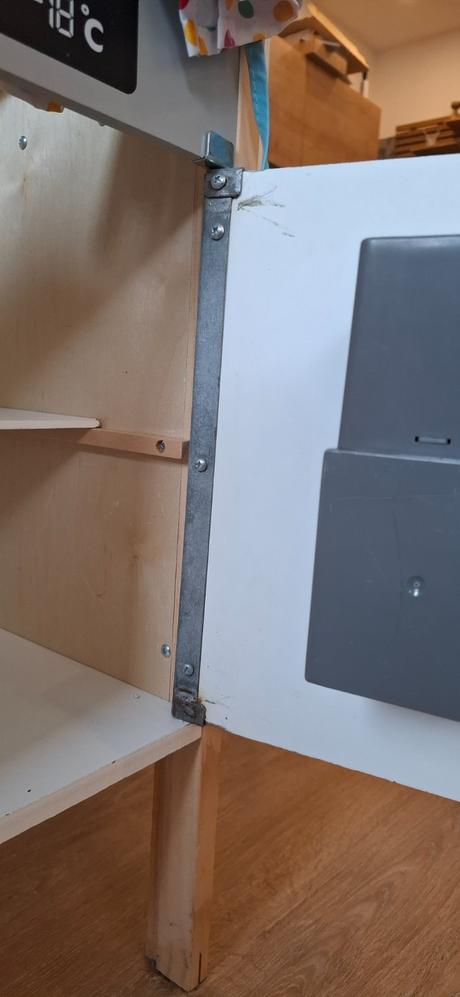 Set detska kuchynka a drevenym prislusenstvom, 