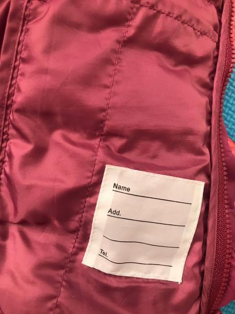 Značková prešívaná prechodna bunda, 98