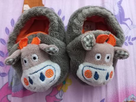 Capačky 9,5cm, cherokee,<17