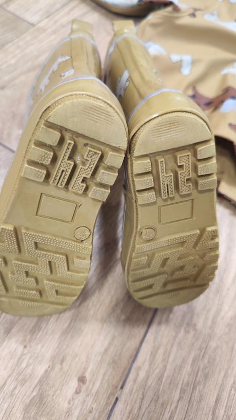 Lindex pršiplášť a gumaky, lindex,92