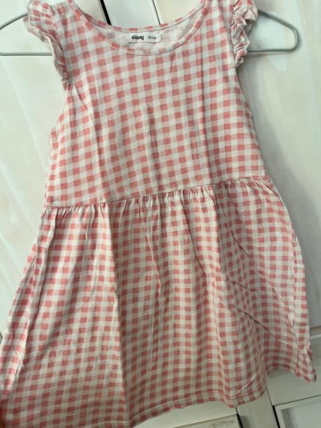 Šaty na ramienka s volánmi, sinsay,122