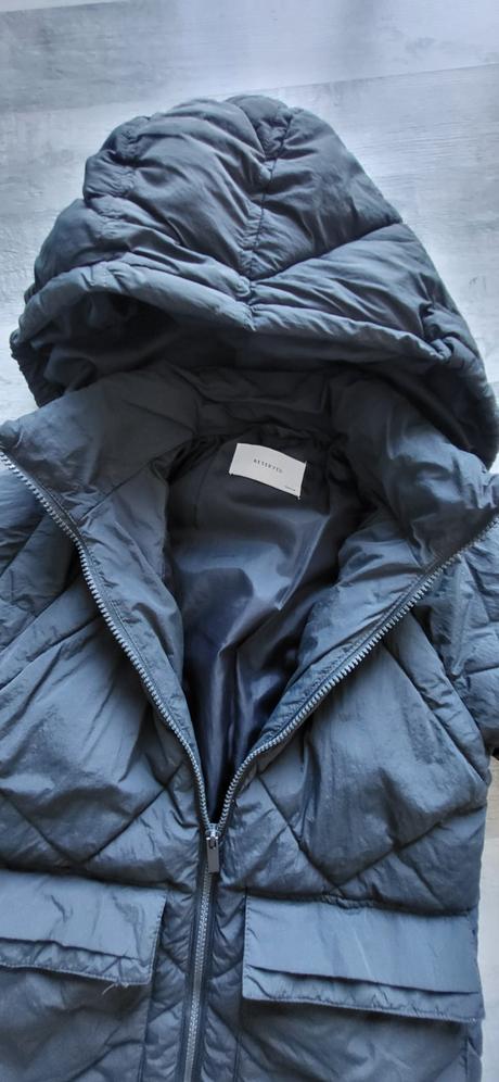 Zimna bunda reserved, reserved,134