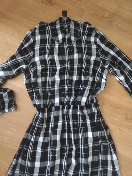 Kockovane saty, esmara,xs