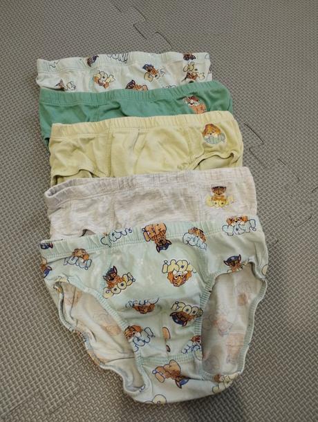 Slipy labkova patrola, h&m,122