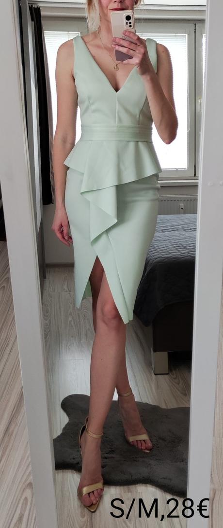 Spoločenské šaty, m / s