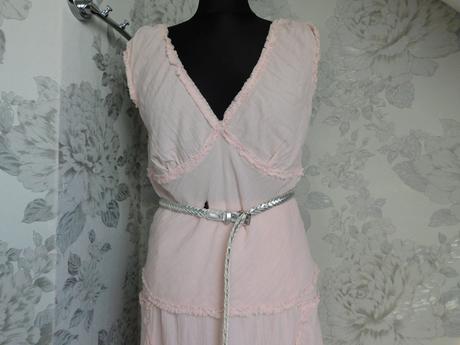 Luxusny hodvabny letny kostym, 38