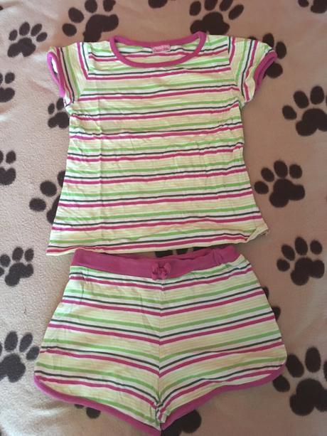 Dievčenská súprava, 110