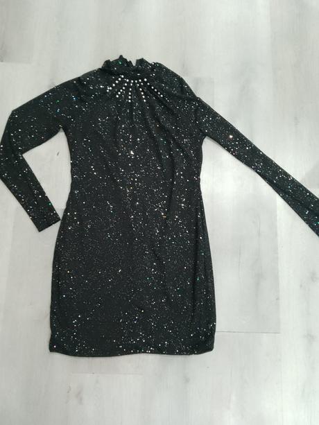 Trblietavé šaty elasticke, l