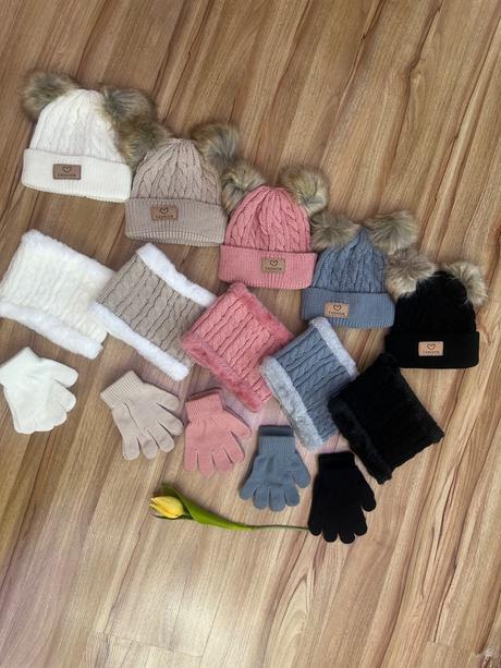 Set ciapka, nákrčník a rukavice, 74 - 116