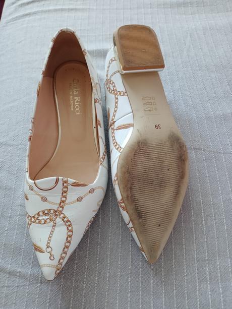 Kozene lodicky elegantne c. 39, 39