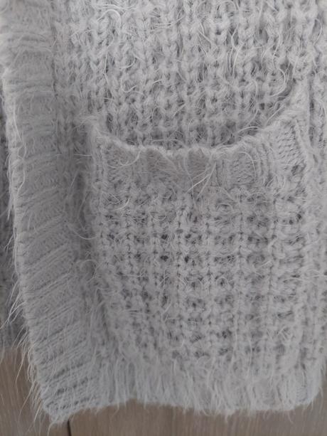 Dámsky sveter bez zapínania, m