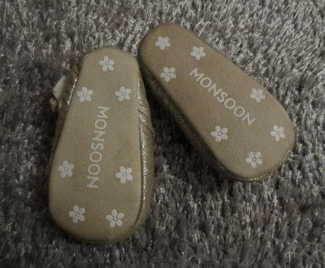 Elegantné capačky, 19