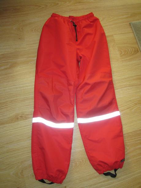 Športové nohavice--140, 140