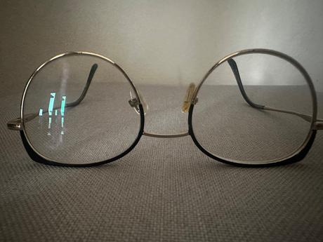 Okuliarový rám, 
