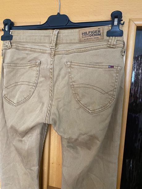 Tommy hilfiger v.s, tommy hilfiger,s