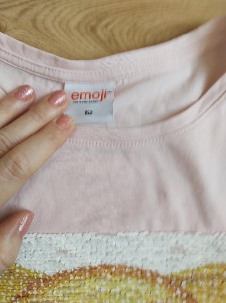 Tričká s premieňacími flitrami veľ.152, 152