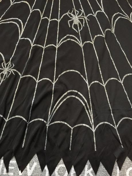 Dievcensky kostym pavuk 13-15 rokov,