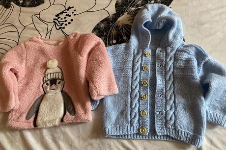 Teplá mäkká mikina s aplikáciou v. 86, f&f,86