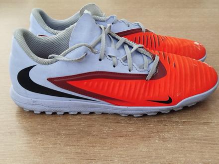 Tenisky turfy, nike,40