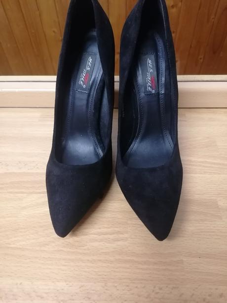 Čierne semišové lodičky na vysokom opätku, 36