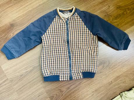 Prechodná bundička plus nohavice., 98