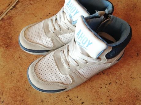 Topánky cool shark, lupilu,28