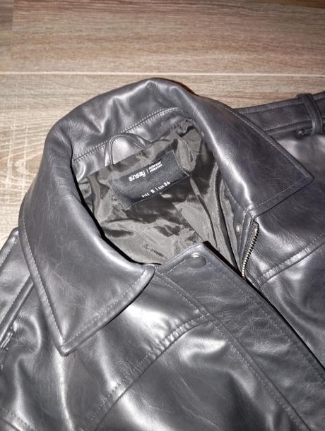 Kozenkova bunda, sinsay,s