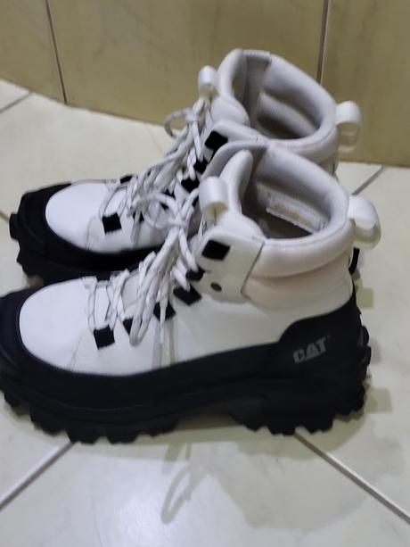 Zimná obuv caterpillar, 38