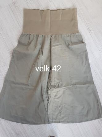 Tehotenske 3/4 nohavice, 42