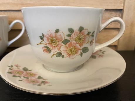 Sada - šálky a podšálky jrd ondava stropkov, 