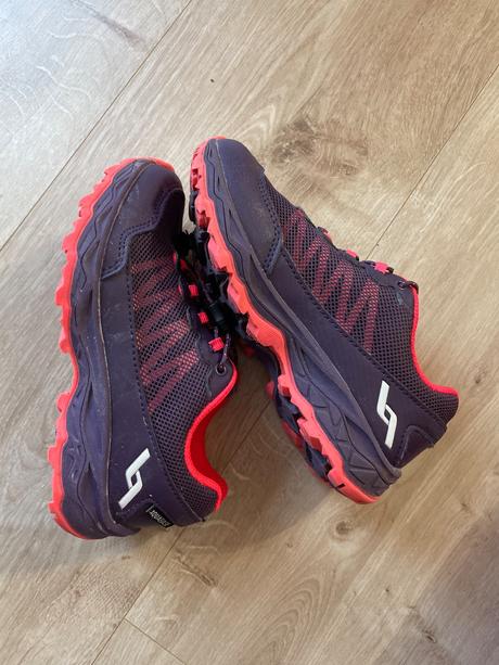 Športové turistické topánočky, 29