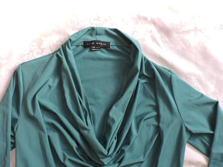 Dámske tričko s padavým výstrihom, gate,s