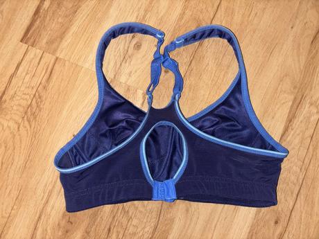 Športová podprsenka shock absorber 70a, 70a