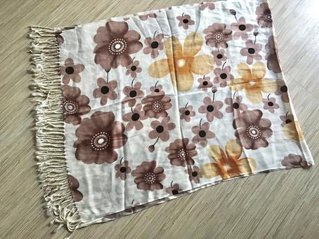 Pekný mäkký šál/5a,