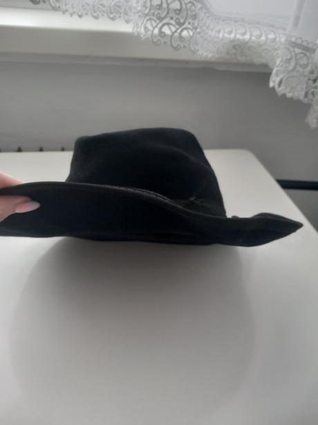 Dámsky klobúk, s