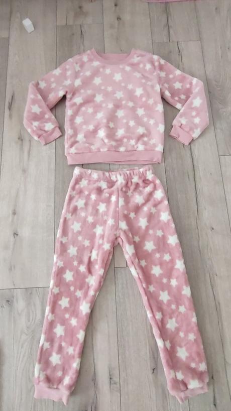 Teplé pyžamo/súprava, sinsay,110