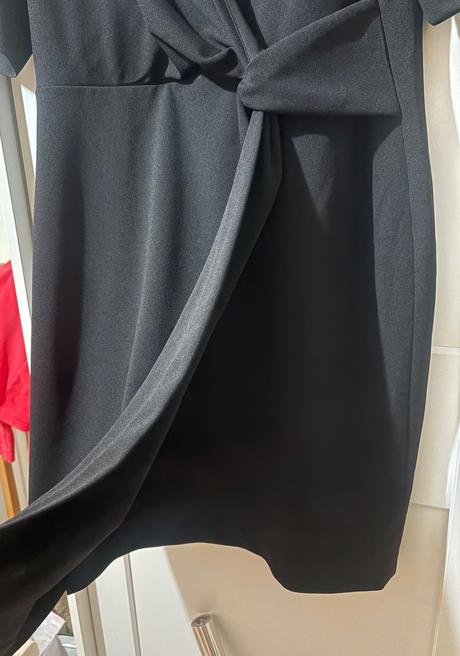 Dkny čierne šaty xl / 44, dkny,44 / xl