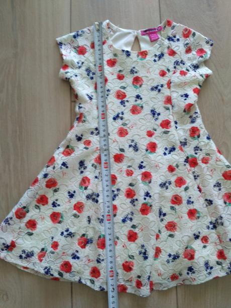 Šatičky s podšívkou s poľnými kvetmi, young dimension,98