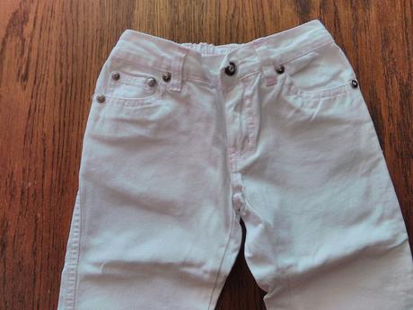 Trojštvrťové nohavice, 104