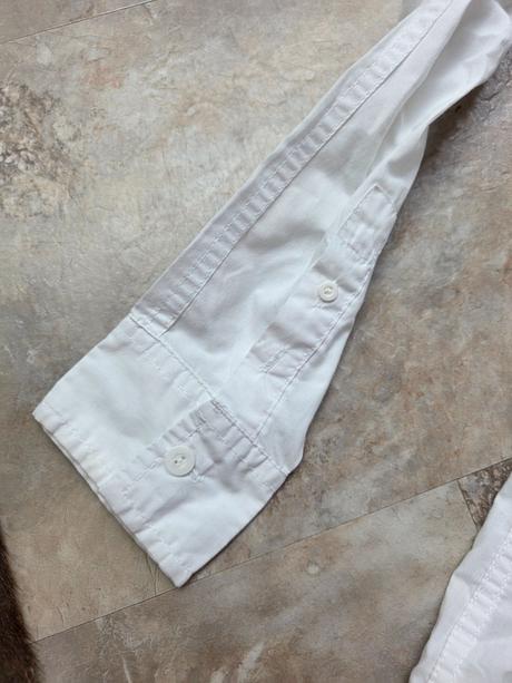 Biela košeľa s, house,s