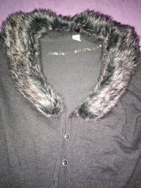 Svetrík s kožušinkou, s