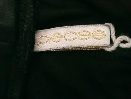 Dámske lesklé čierne elastické legíny, pieces, xs, xs