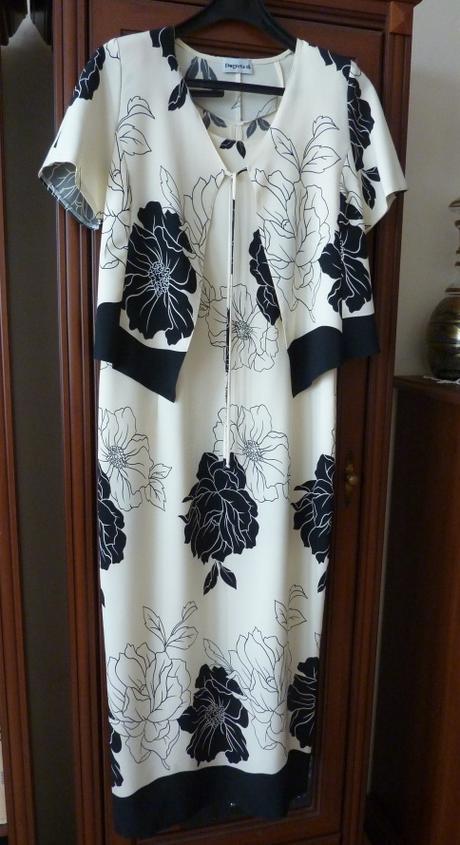 Dlhé šaty s bolerkom, slov.značka, 42