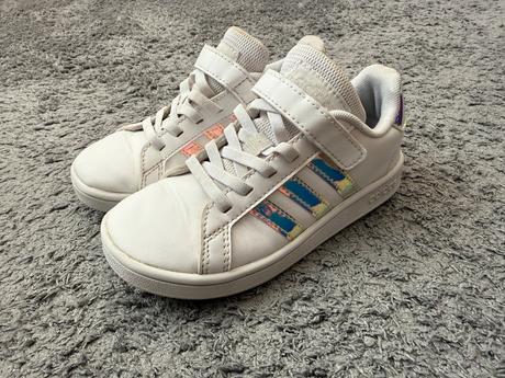 Biele botasky adidas v.29, adidas,29