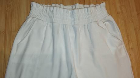 Velúrové  tepláky, 152