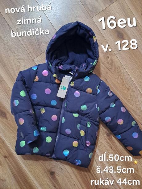 Hrubá zimná bunda, 128