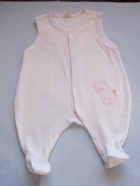 Sv. ružové zamatové dupačky, 62